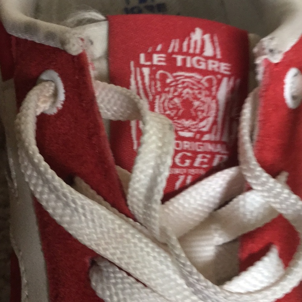 Le tigre tennis shoes red sneaker shoes travel vacay rodeo cowgirl chic brunch - Picture 2 of 9